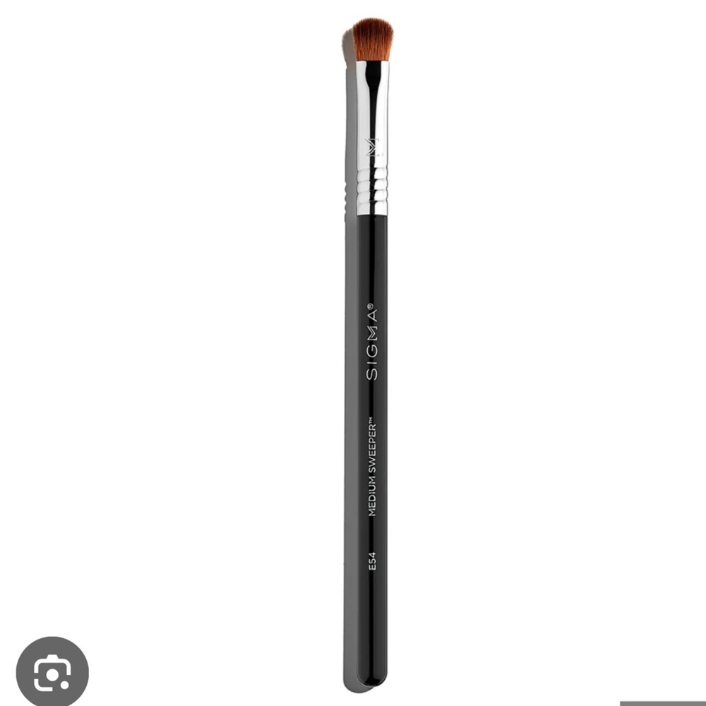 Sigma Beauty E54 Medium Sweeper Makeup Brush 🖤 sealed in box!